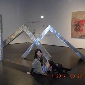 Meet your Posher, Satiya